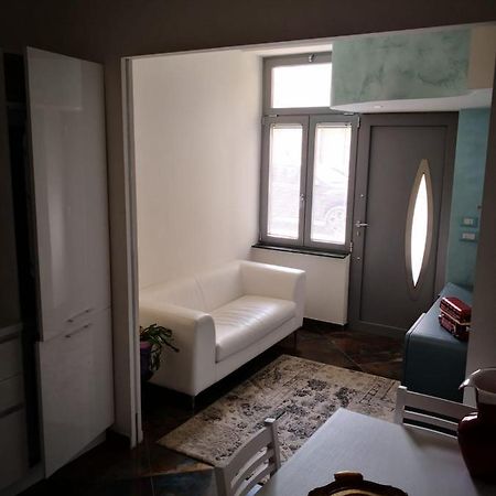 La Casa Di Valentina Apartman Vado Ligure Kültér fotó