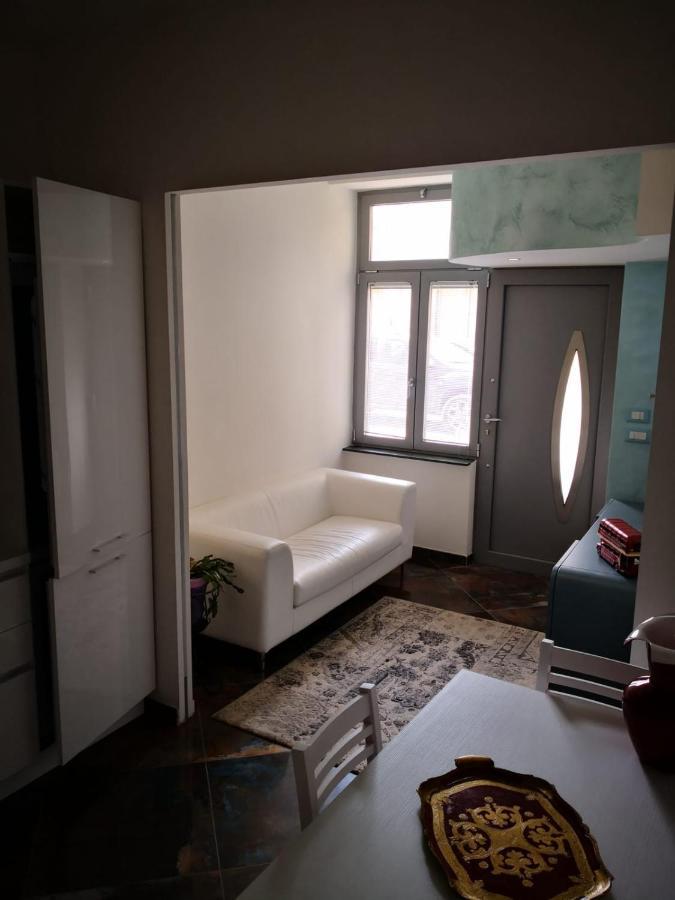 La Casa Di Valentina Apartman Vado Ligure Kültér fotó