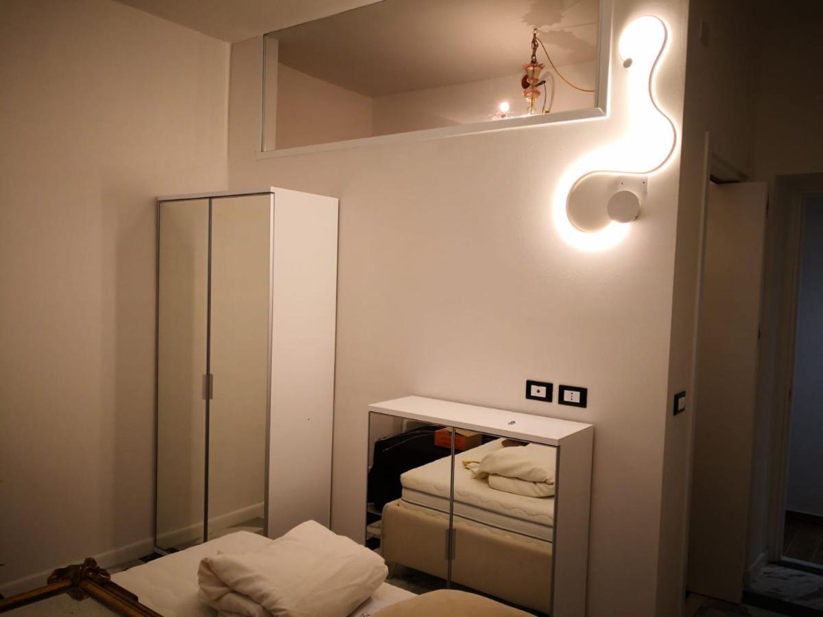 La Casa Di Valentina Apartman Vado Ligure Kültér fotó