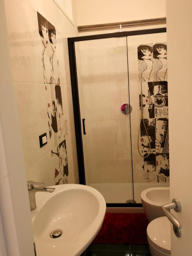 La Casa Di Valentina Apartman Vado Ligure Kültér fotó
